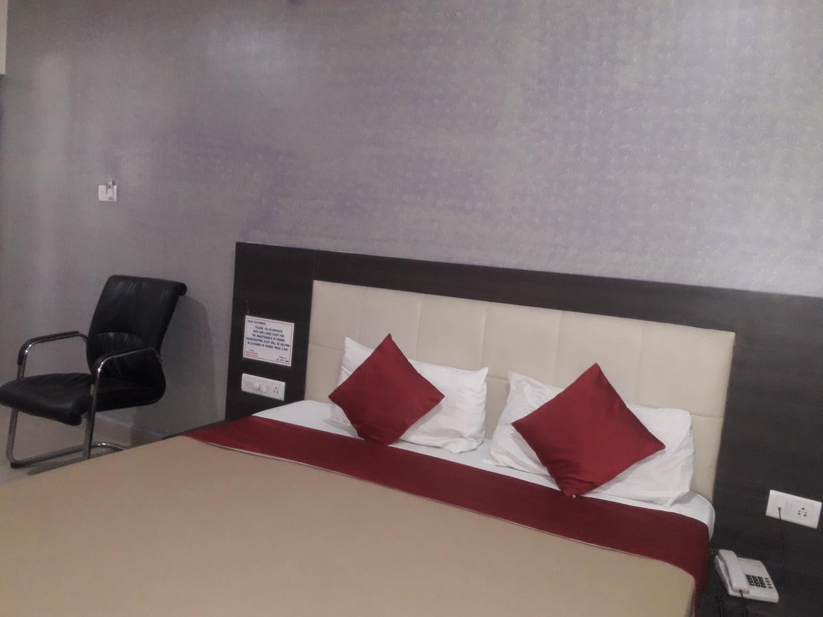 Vijaya Lakshmi Residency Hotel Bengaluru Kültér fotó