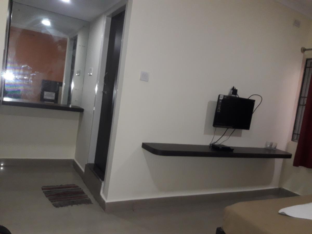 Vijaya Lakshmi Residency Hotel Bengaluru Kültér fotó